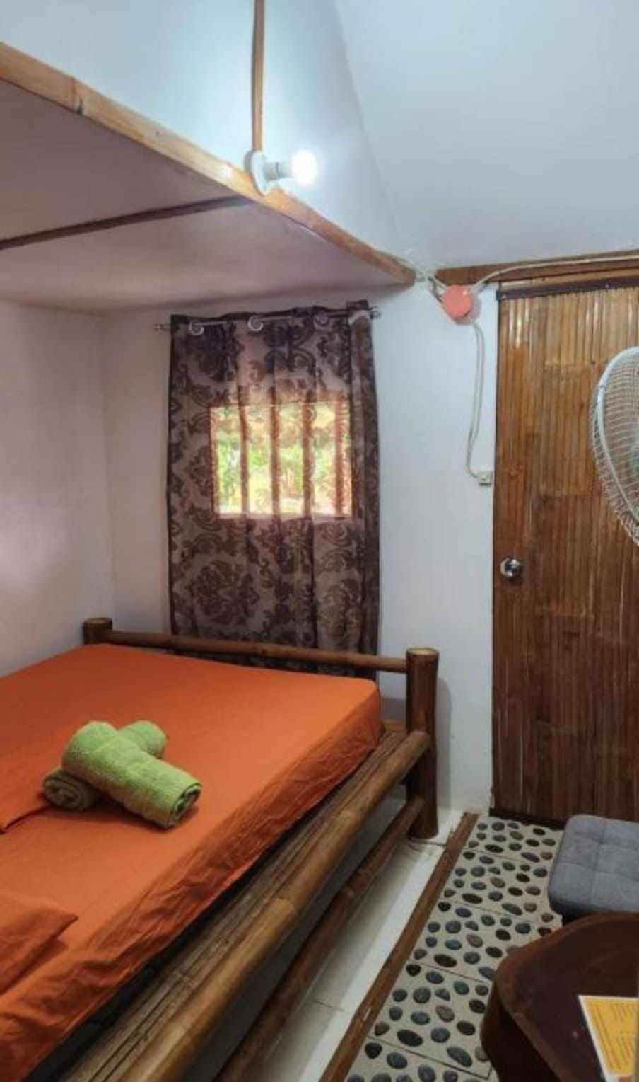 Nirvana Bamboo Houses & Dive Resort 몰볼 외부 사진
