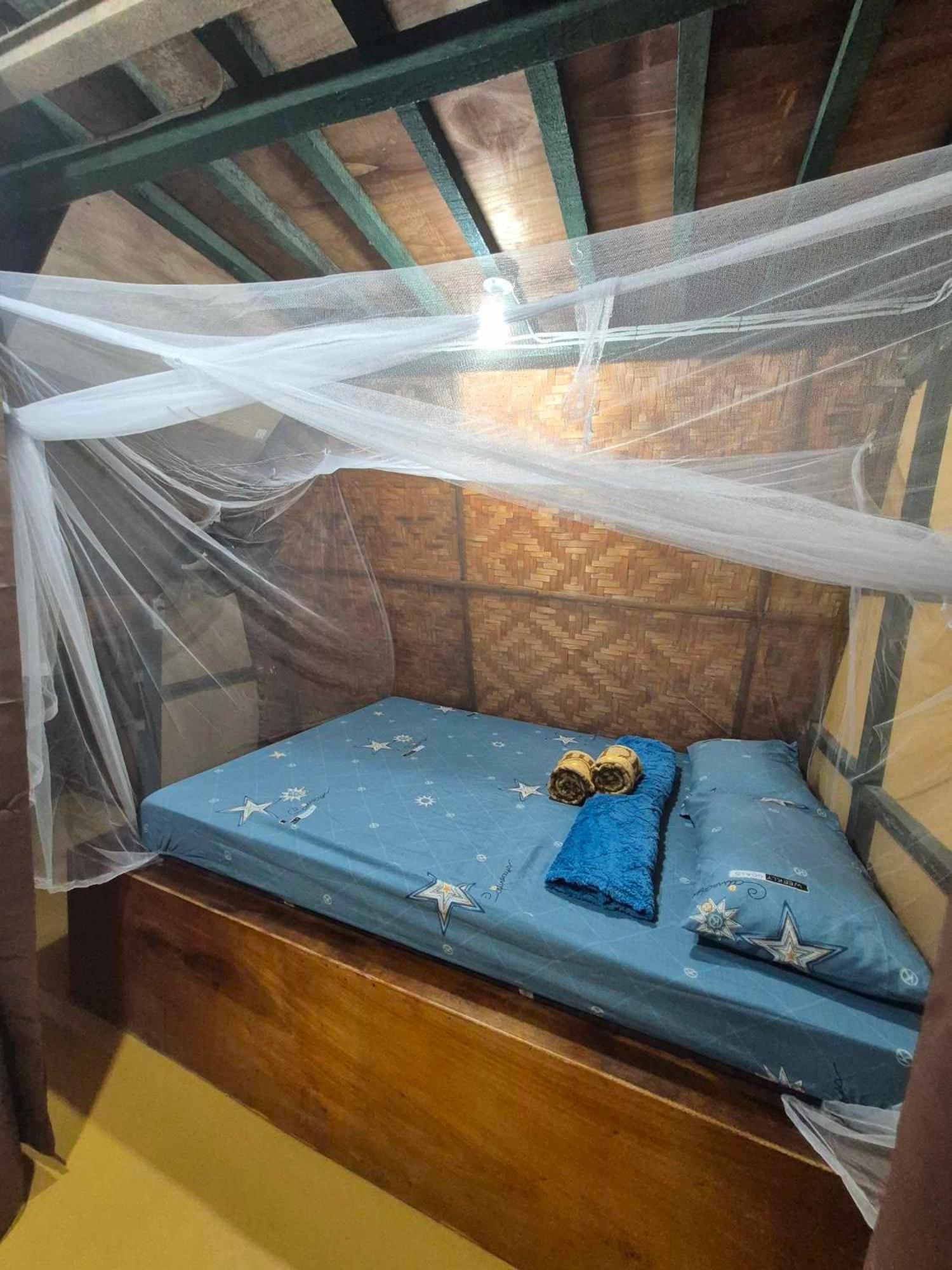 Nirvana Bamboo Houses & Dive Resort 몰볼 외부 사진